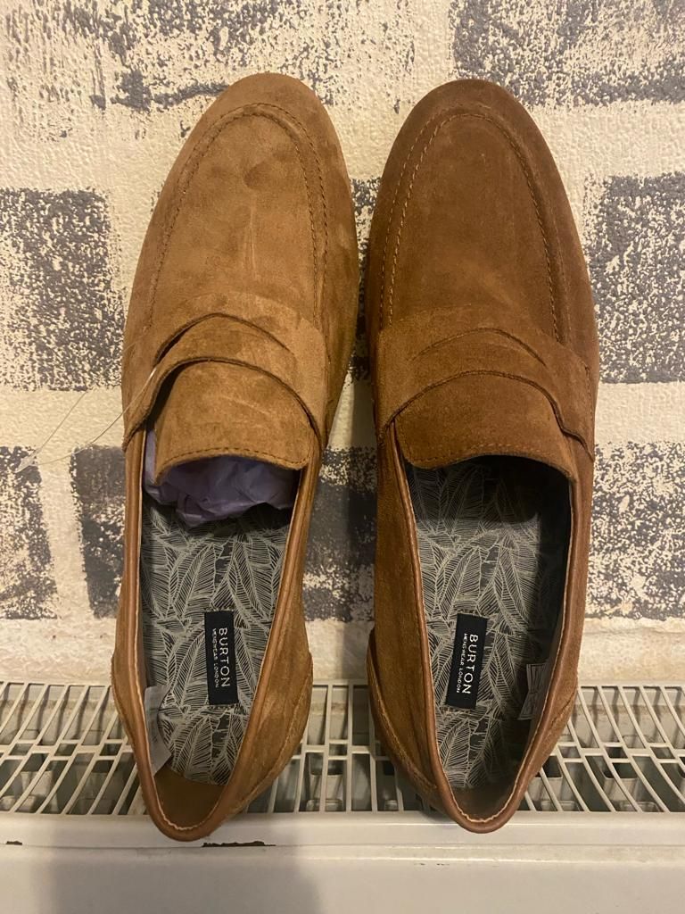 Burton loafers, size 43